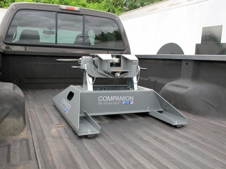 Alaska's List B&W Companion 5th Wheel Hitch For Sale