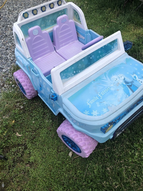 frozen 2 jeep