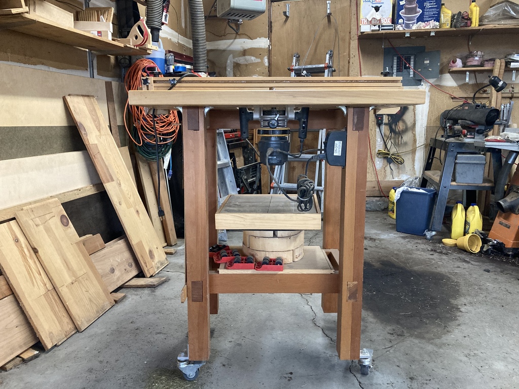 Alaska's List Craftsman 2 HP Router Table For Sale