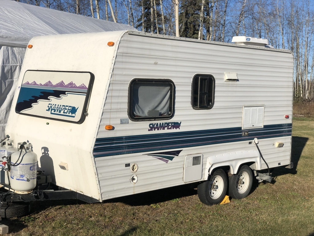 Alaska's List Travel Trailers 1994 19'