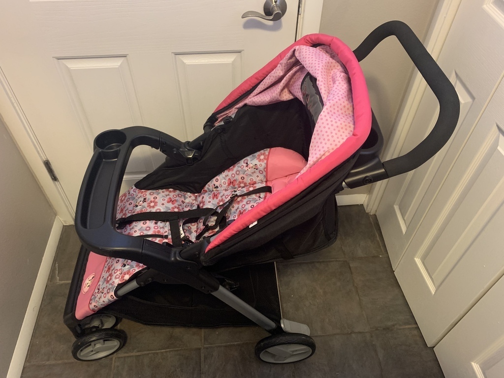 minnie mouse spiral stroller toy