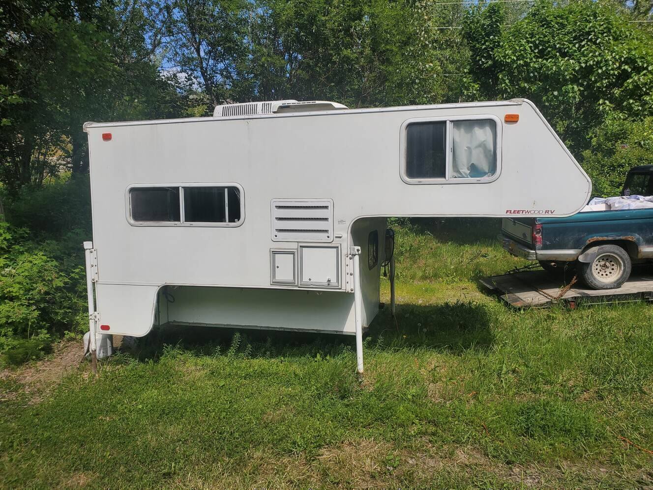 Alaska's List Campers & Toppers For Sale 20