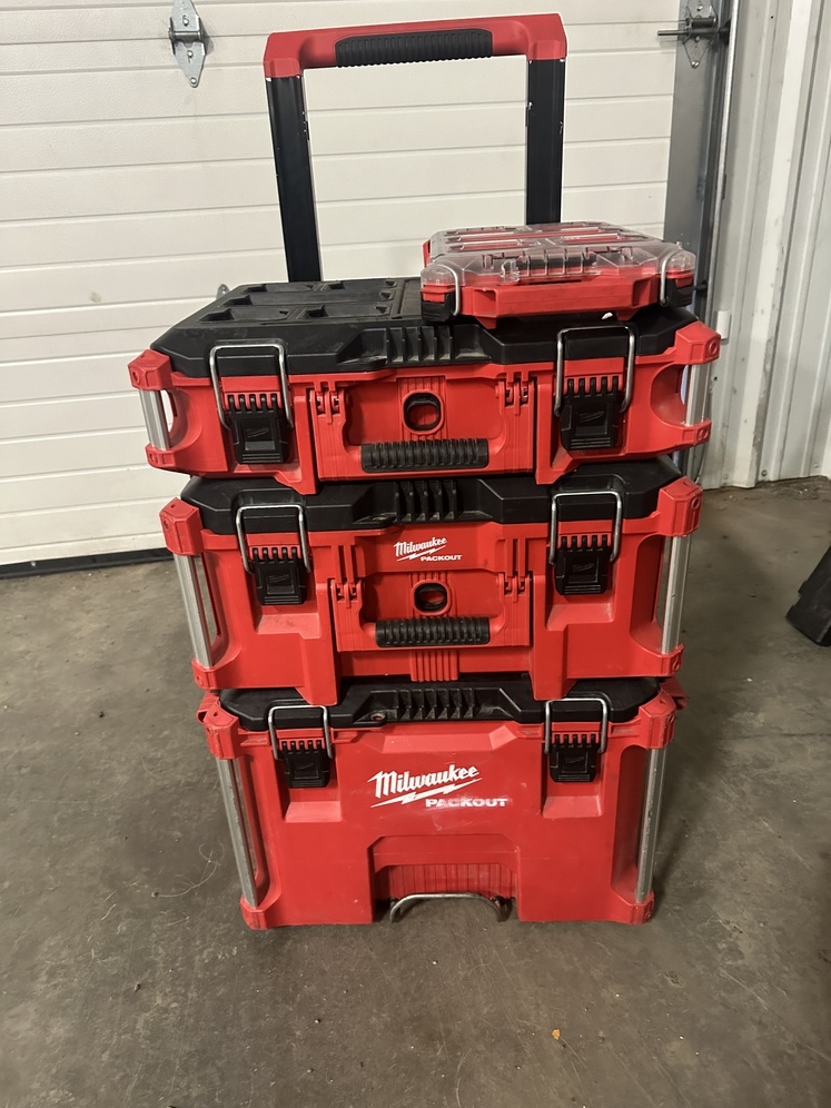 Alaska's List Milwaukee Packout Set For Sale